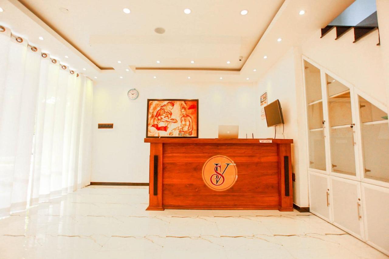 Supreme Dambulla Hotel ภายนอก รูปภาพ
