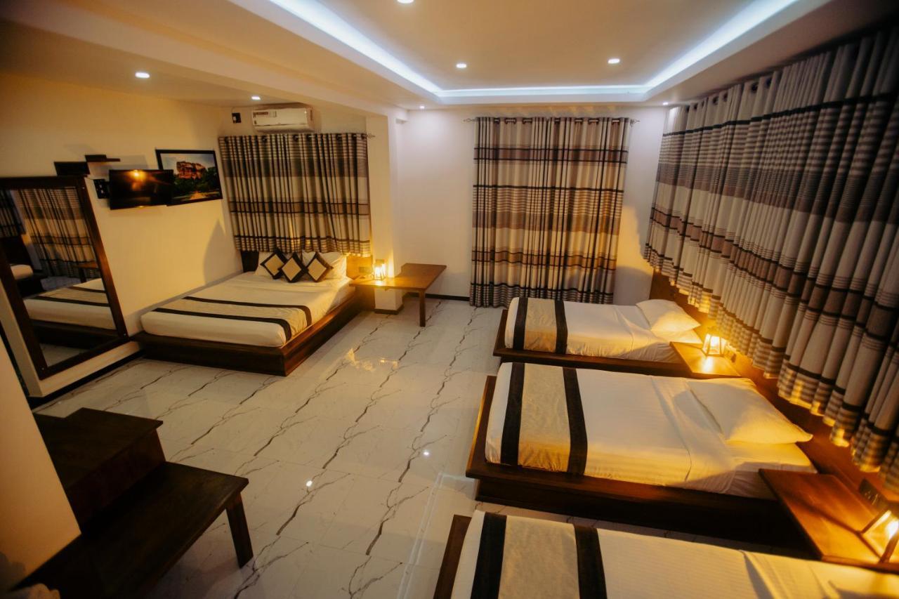 Supreme Dambulla Hotel ภายนอก รูปภาพ